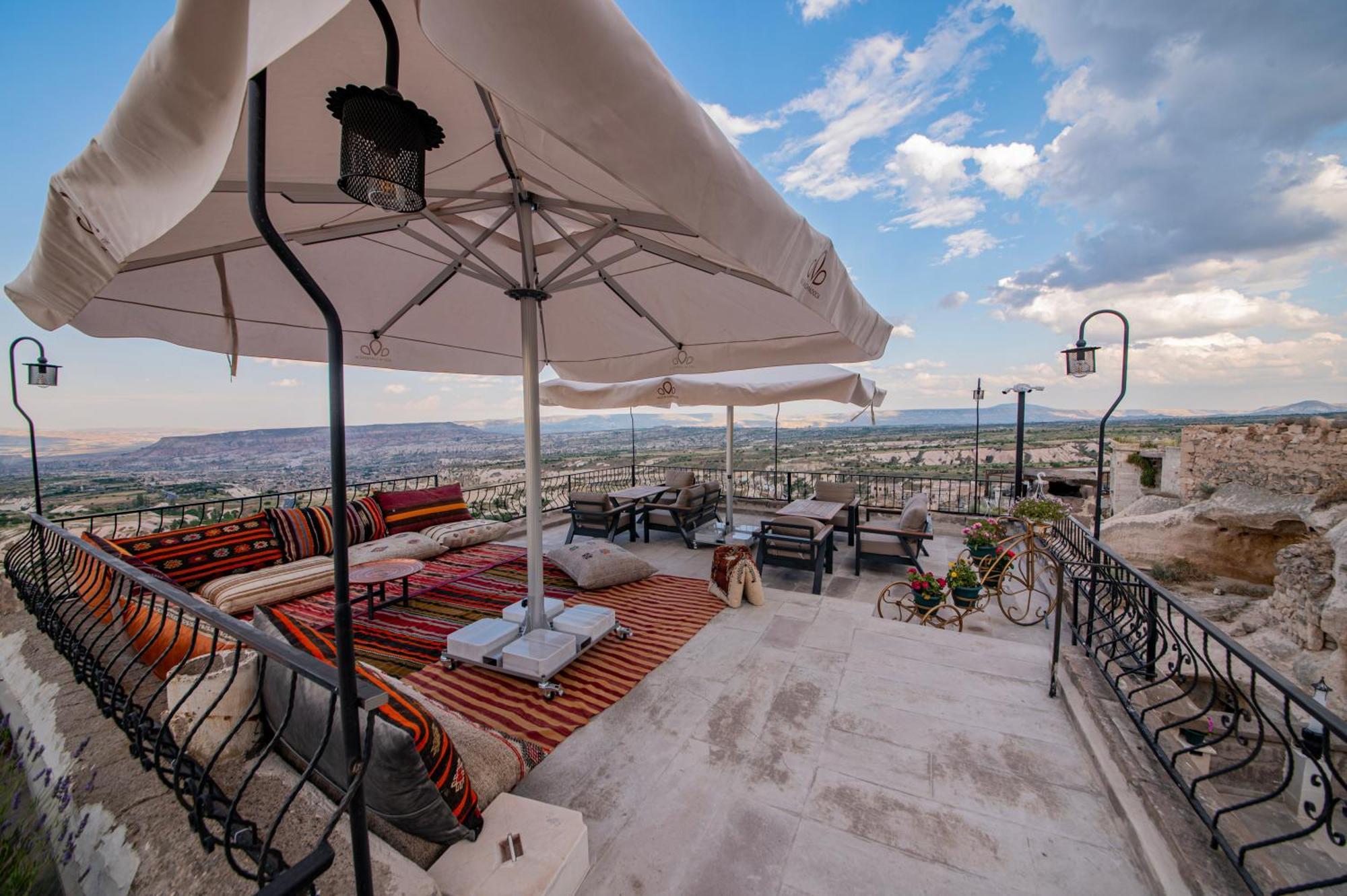 Ages In Cappadocia Hotell Üçhisar Exteriör bild