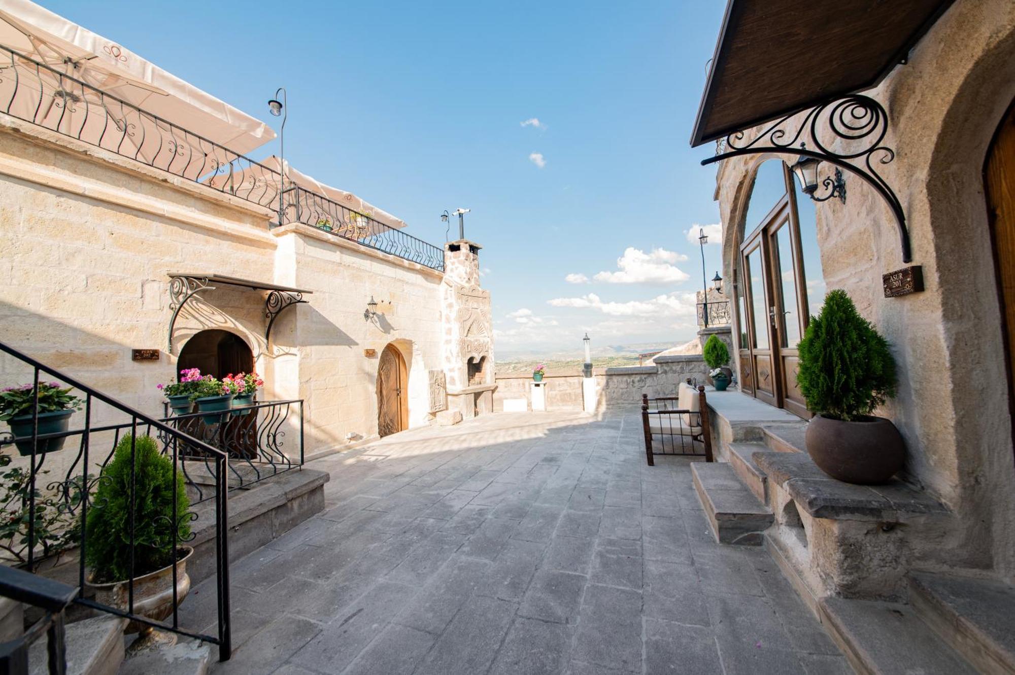 Ages In Cappadocia Hotell Üçhisar Exteriör bild