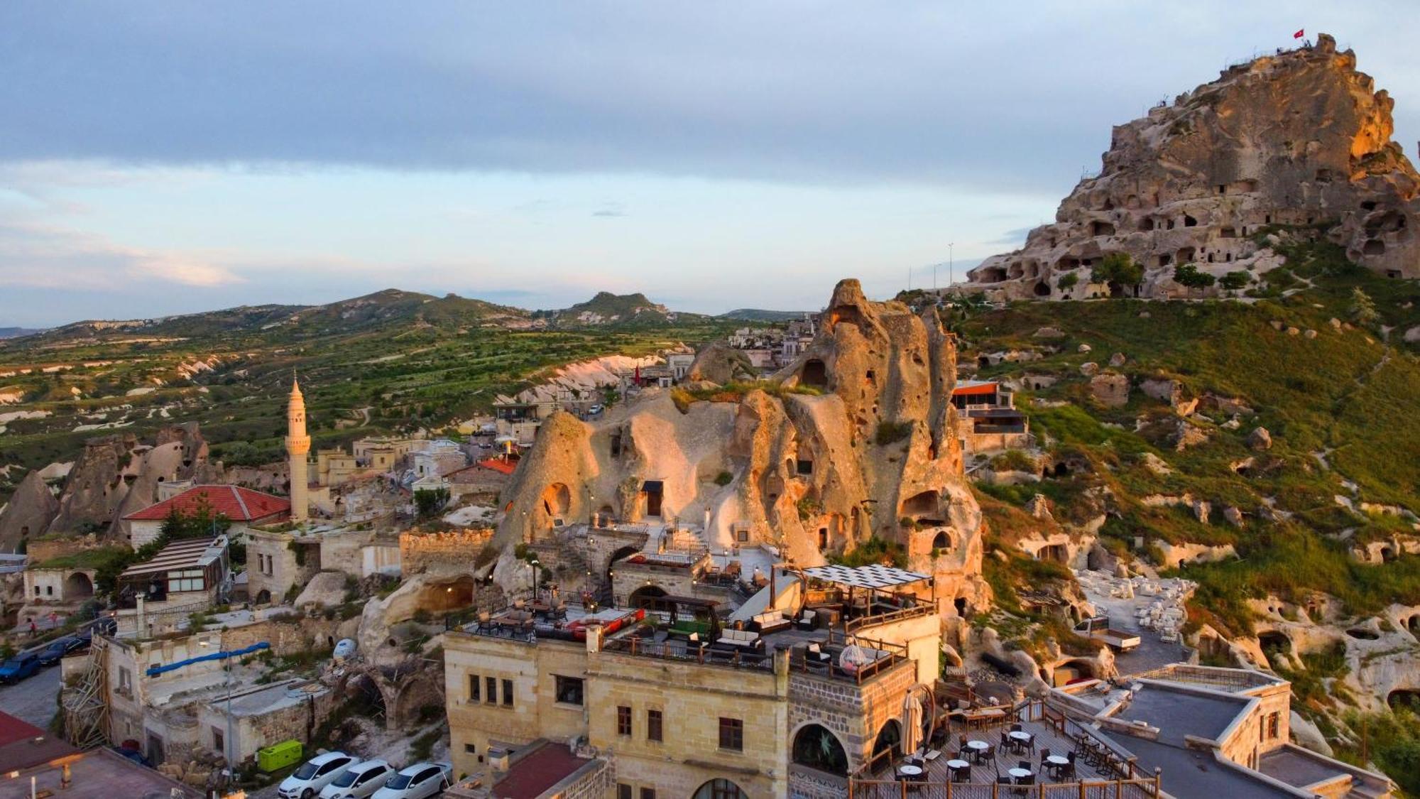 Ages In Cappadocia Hotell Üçhisar Exteriör bild